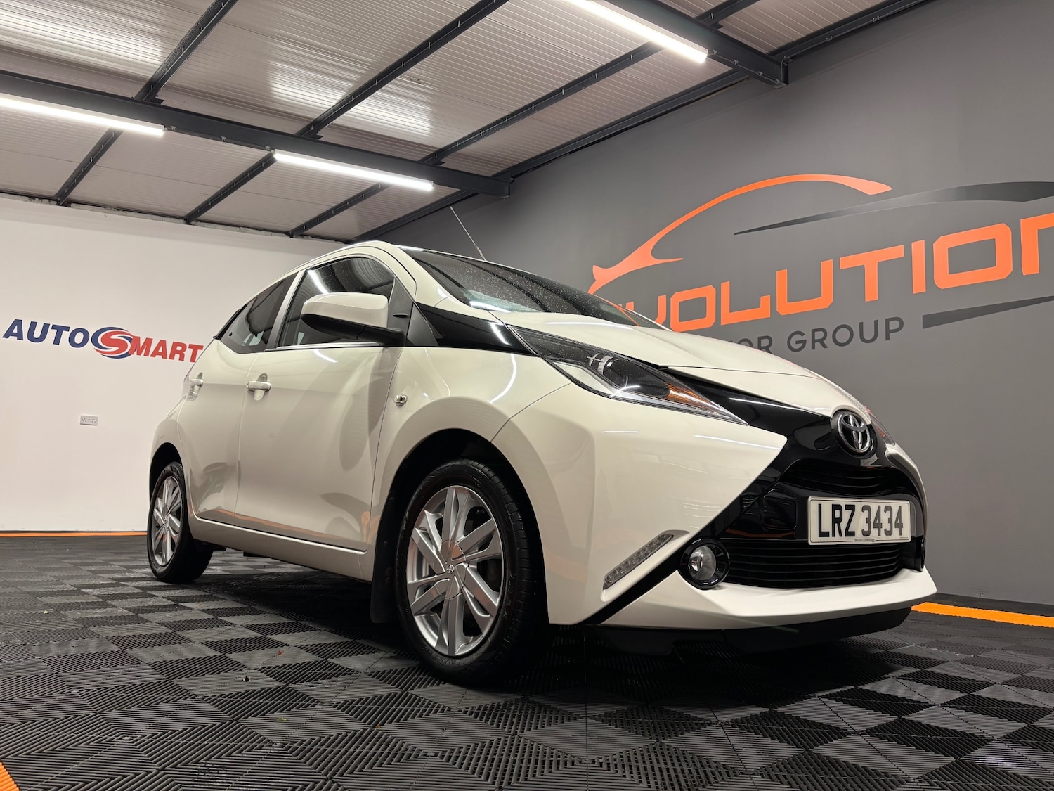 Used Toyota AYGO 2015 for sale - 76000482: Photo 14