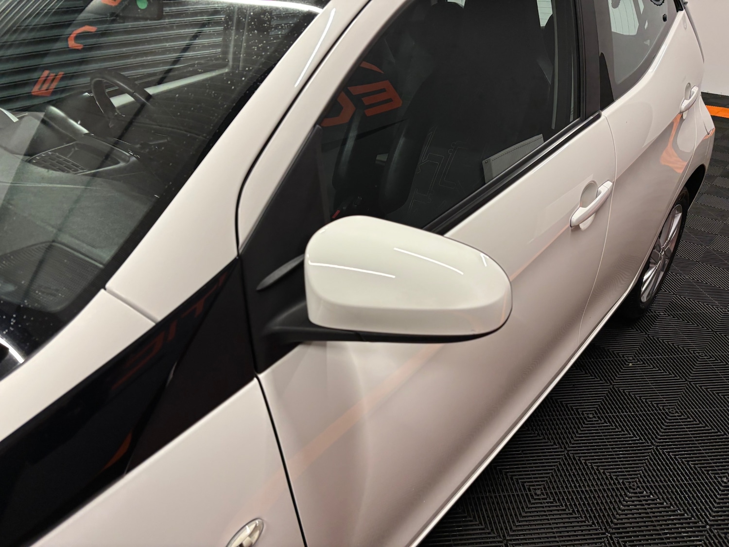 Used Toyota AYGO 2015 for sale - 76000482: Photo 21
