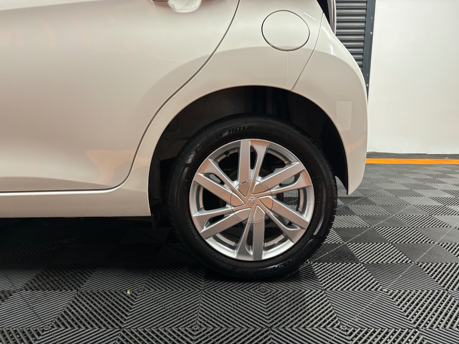 Used Toyota AYGO 2015 for sale - 76000482: Photo 33