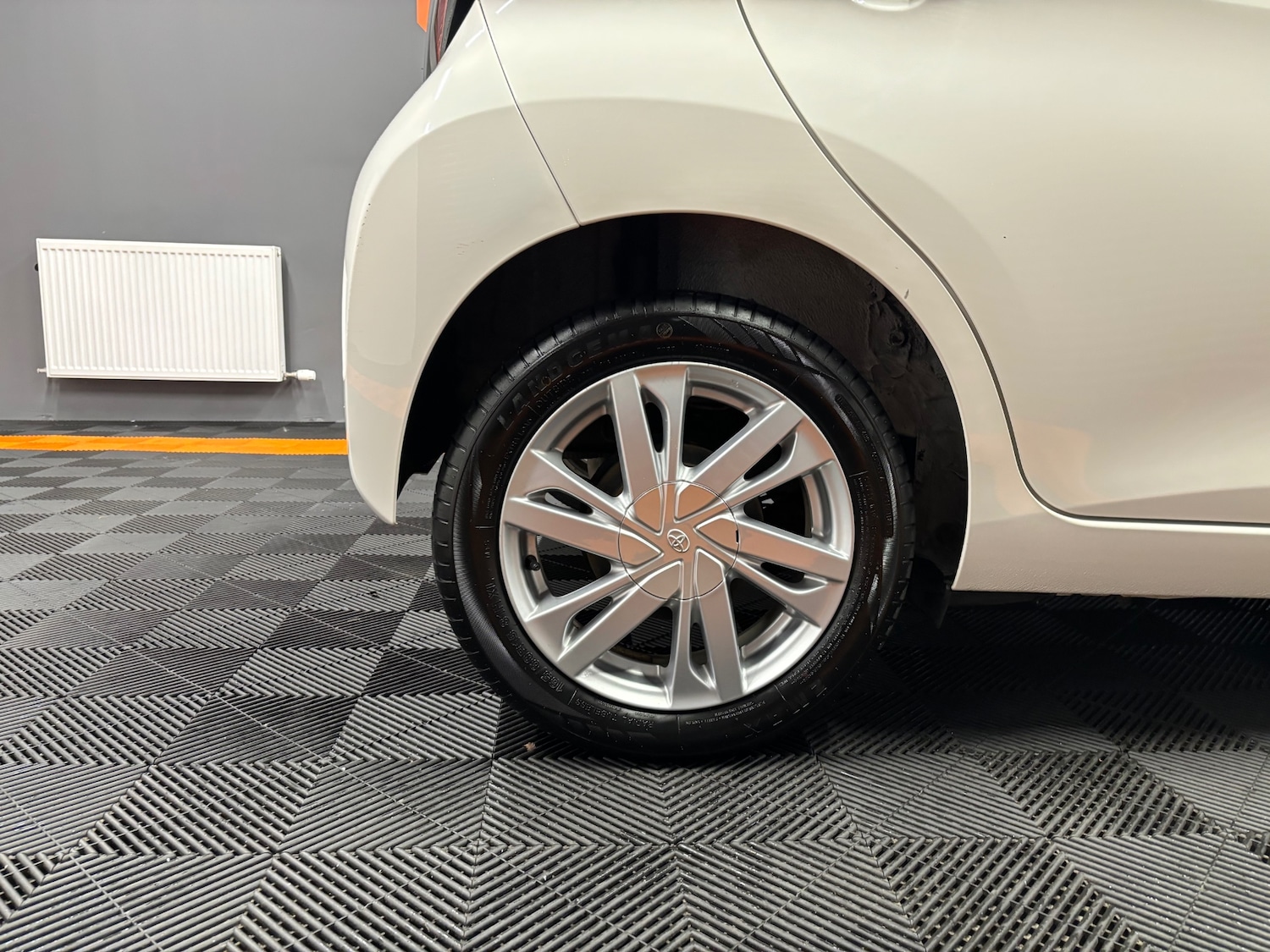 Used Toyota AYGO 2015 for sale - 76000482: Photo 35