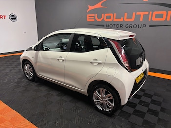 Used Toyota AYGO 2015 for sale - 76000482: Photo 3