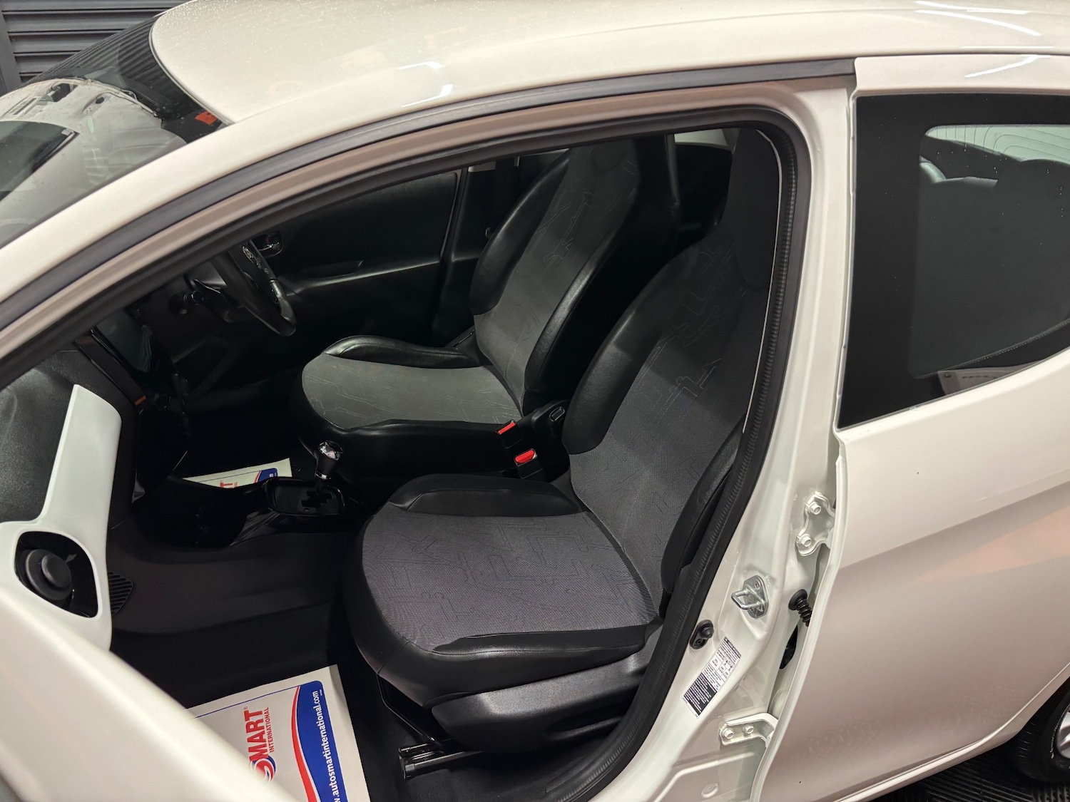Used Toyota AYGO 2015 for sale - 76000482: Photo 59