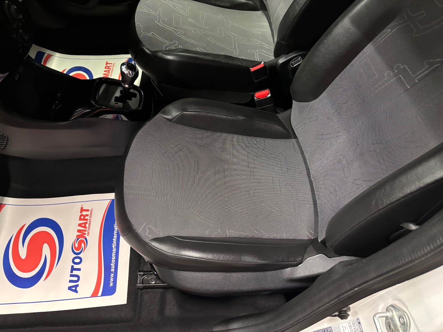 Used Toyota AYGO 2015 for sale - 76000482: Photo 63