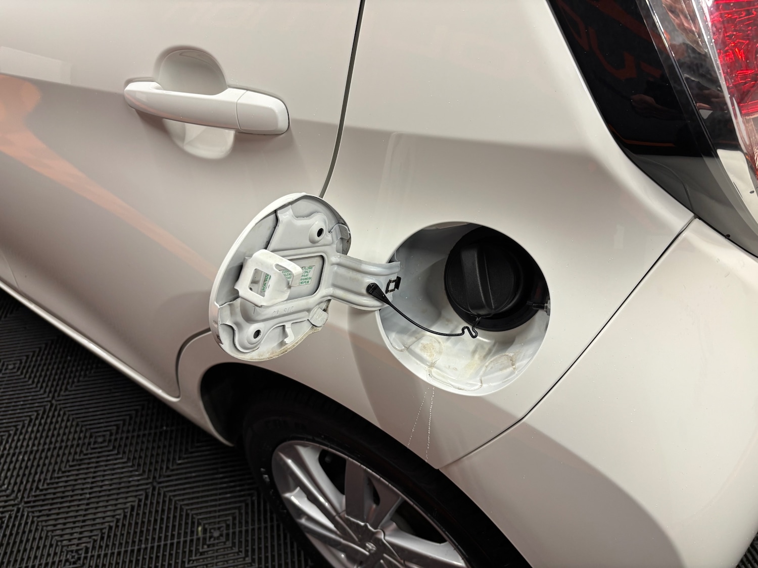 Used Toyota AYGO 2015 for sale - 76000482: Photo 64
