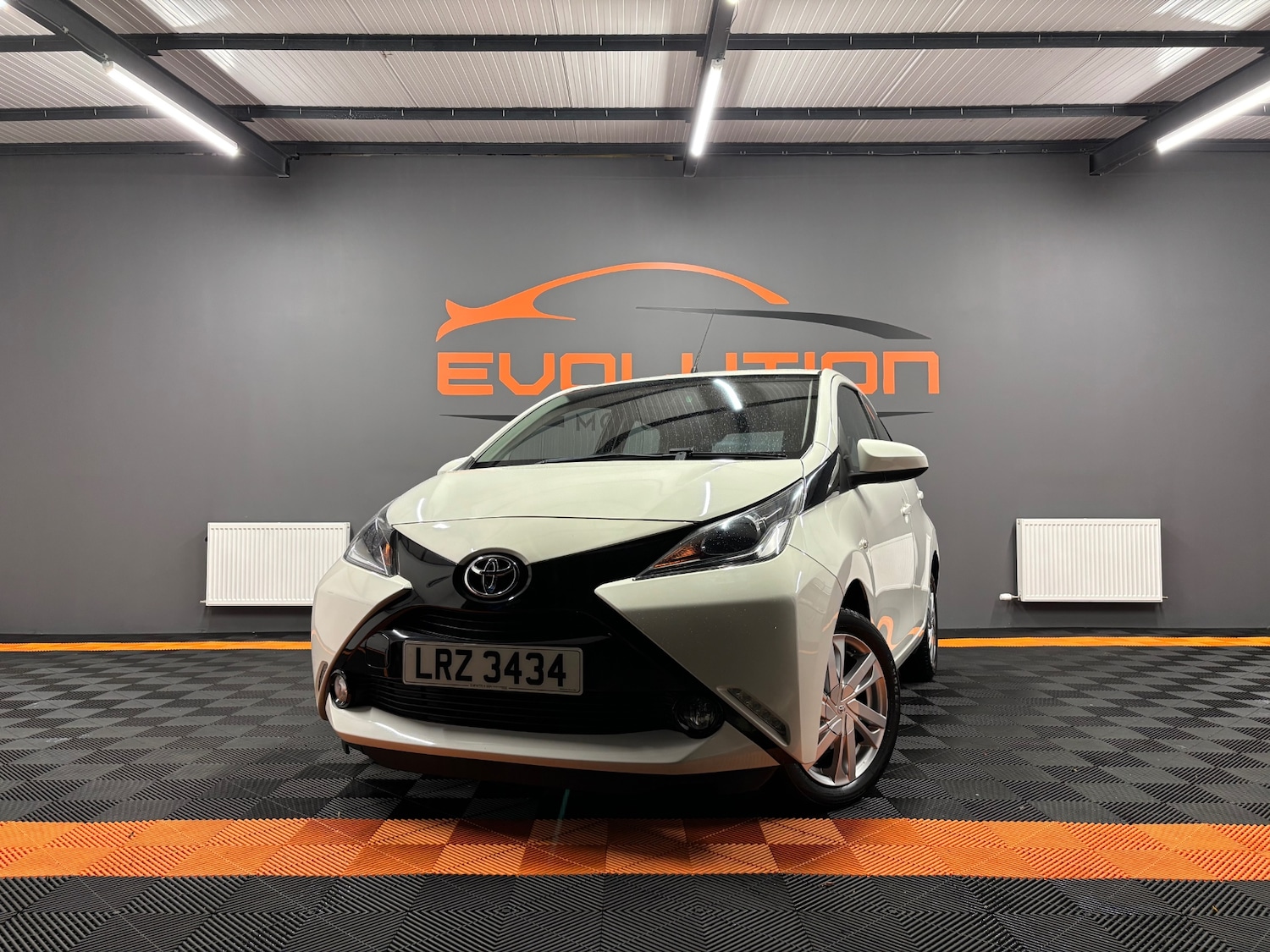 Used Toyota AYGO 2015 for sale - 76000482: Photo 7