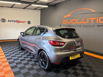 Used Renault Clio 2015 for sale - 77326517: Photo