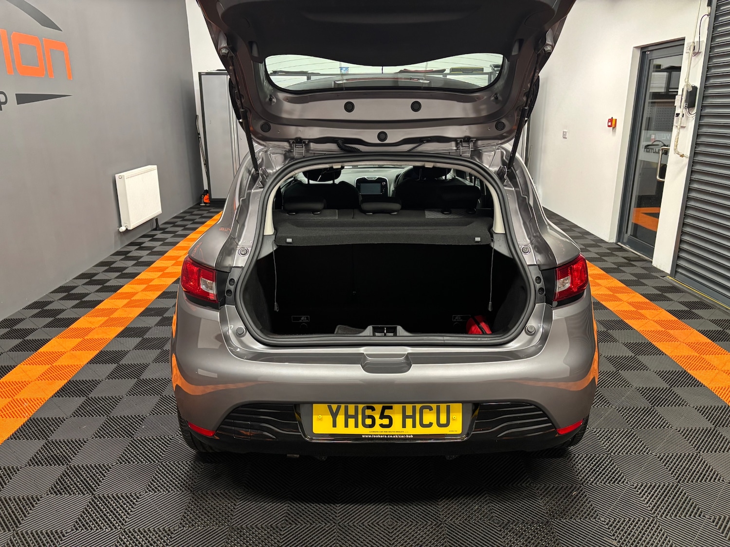 Used Renault Clio 2015 for sale - 77326517: Photo 44