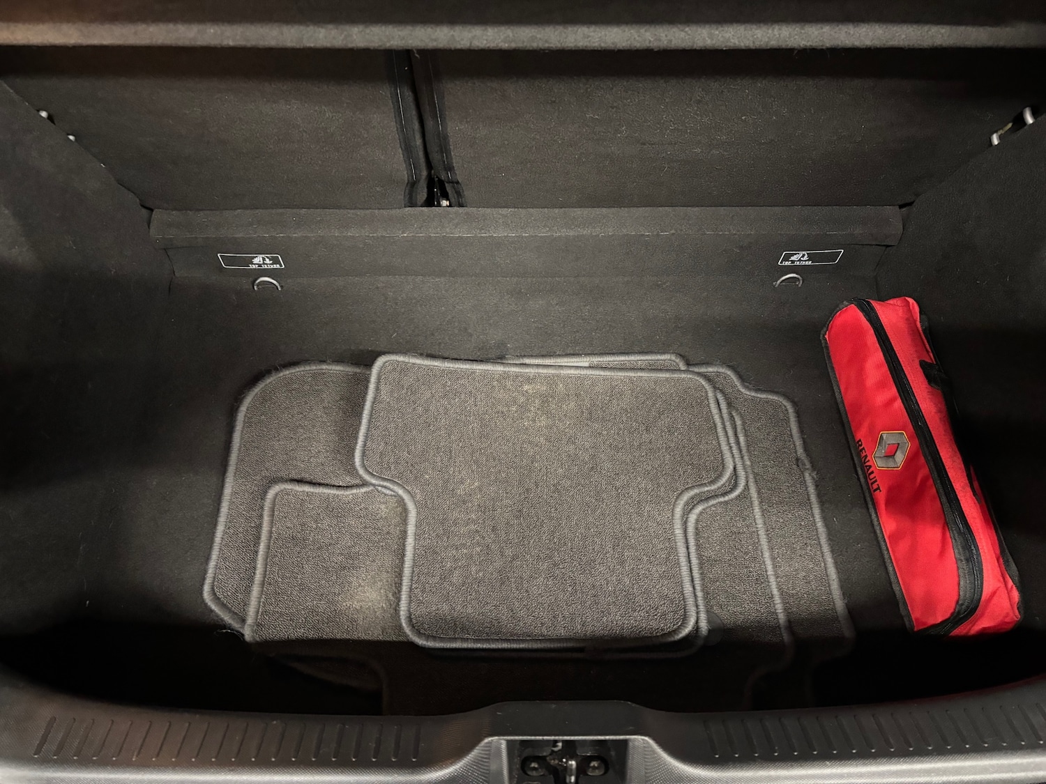 Used Renault Clio 2015 for sale - 77326517: Photo 45