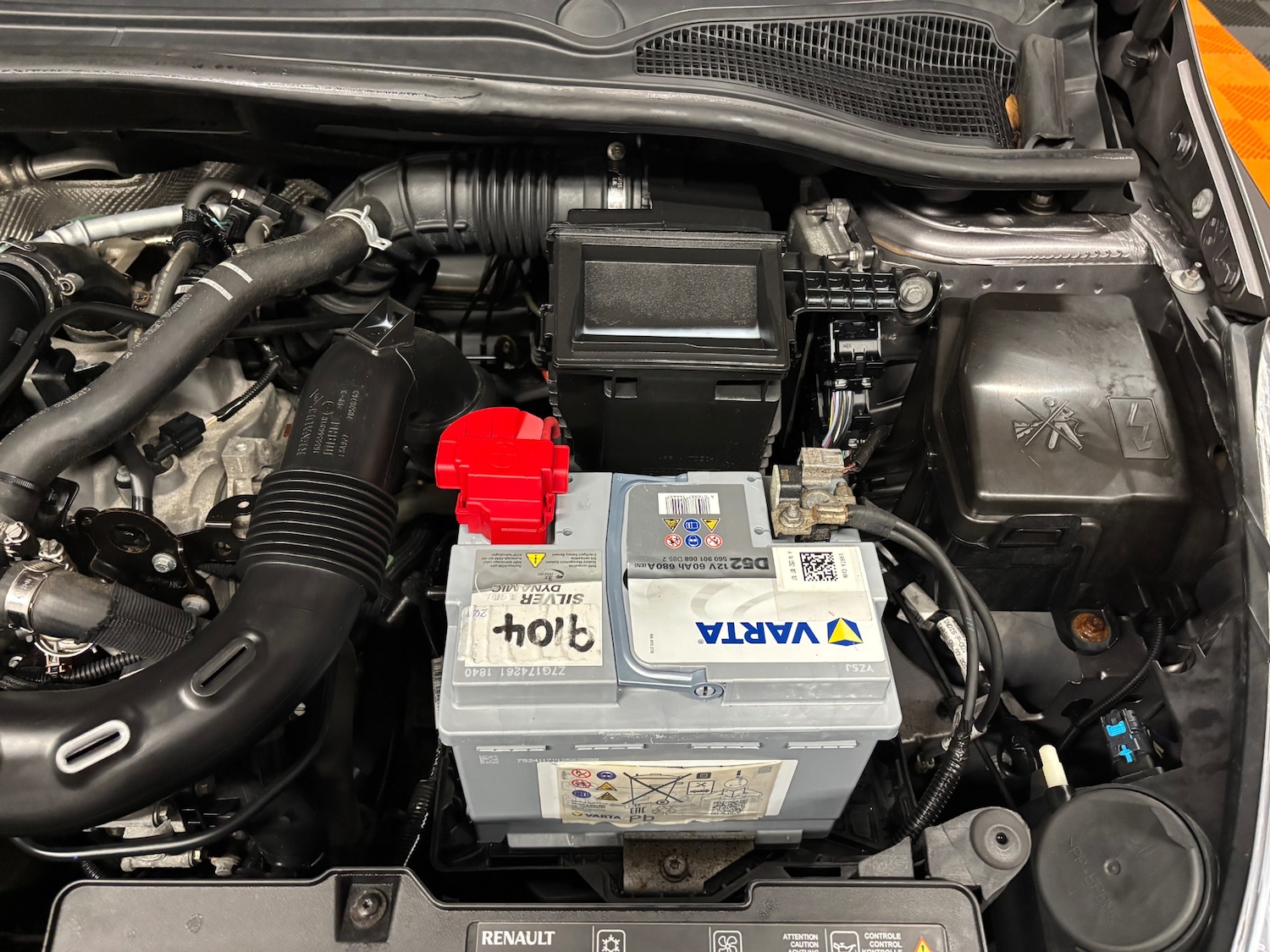 Used Renault Clio 2015 for sale - 77326517: Photo 79