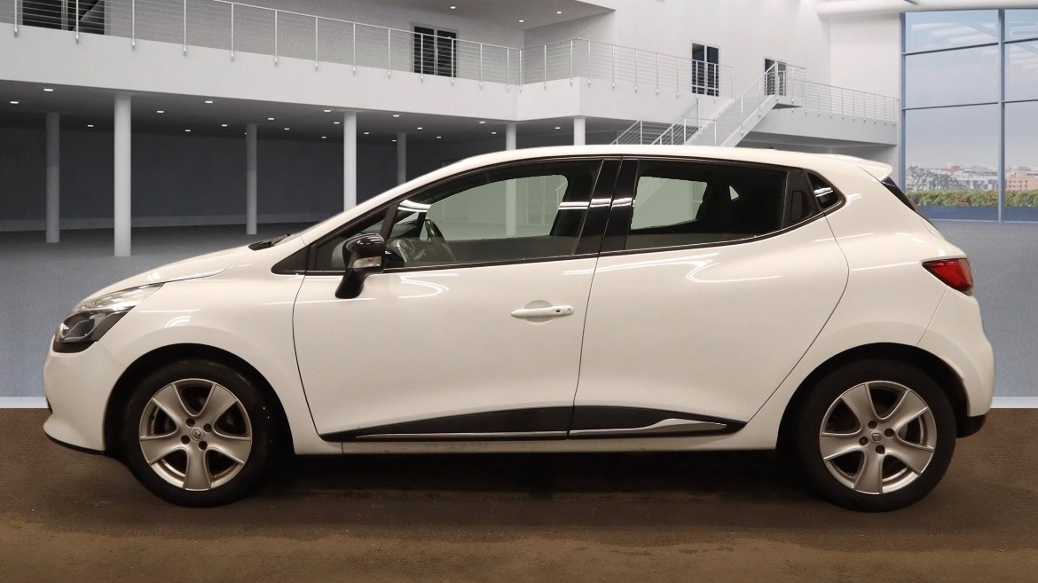 Used Renault Clio 2016 for sale - 77823519: Photo 5