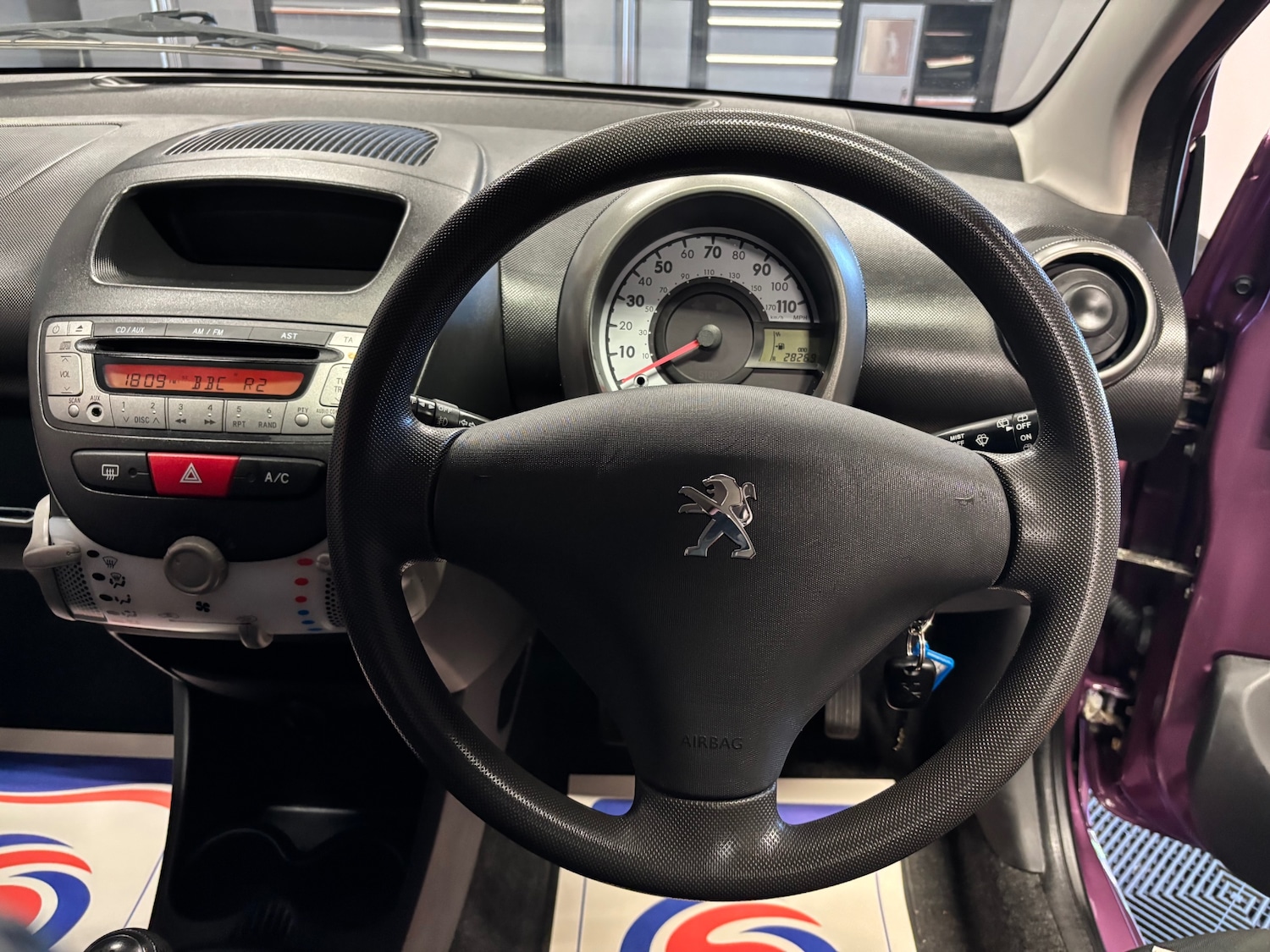 Vehicle 29