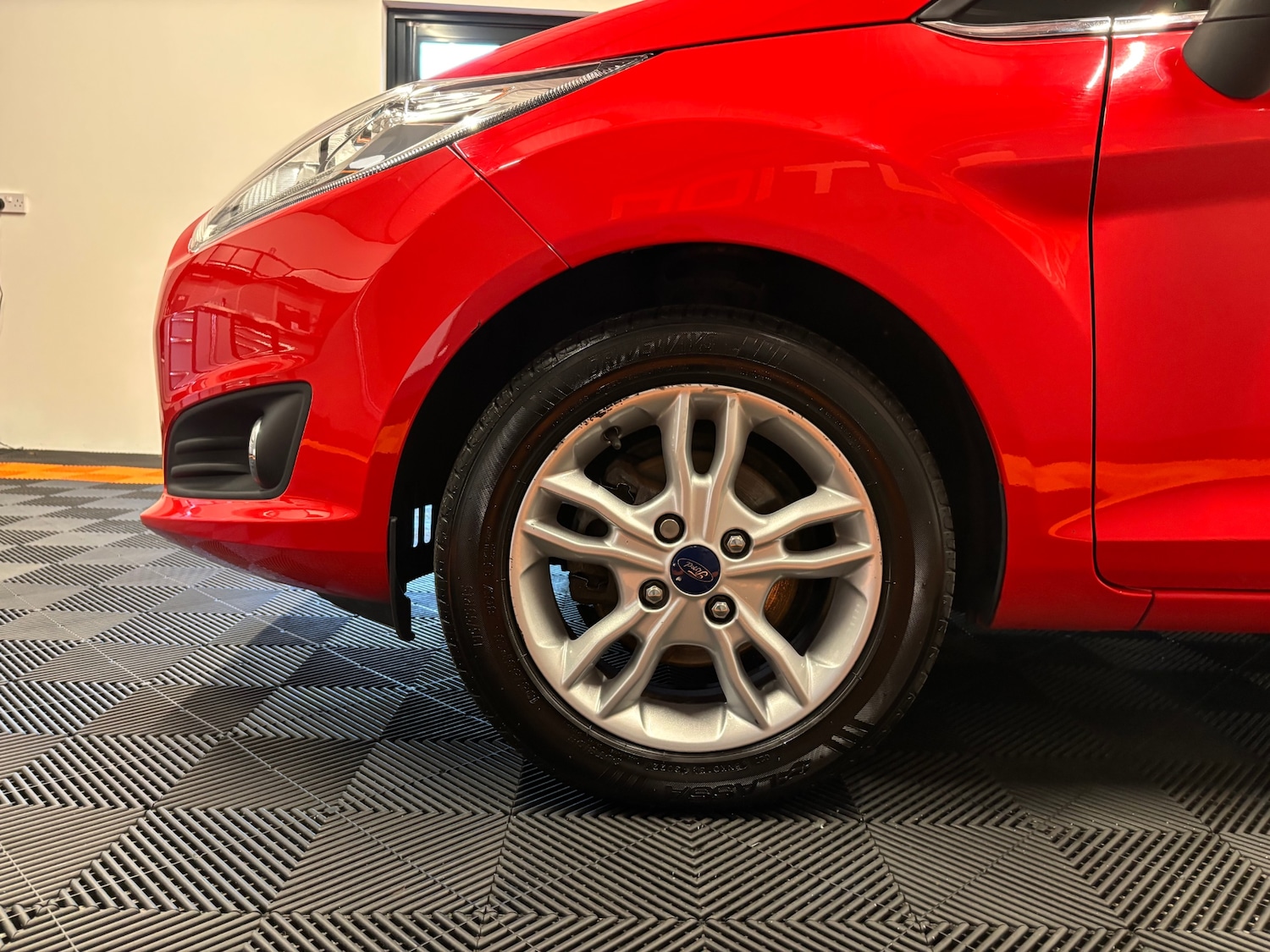 Used Ford Fiesta 2015 for sale - 75947226: Photo 36