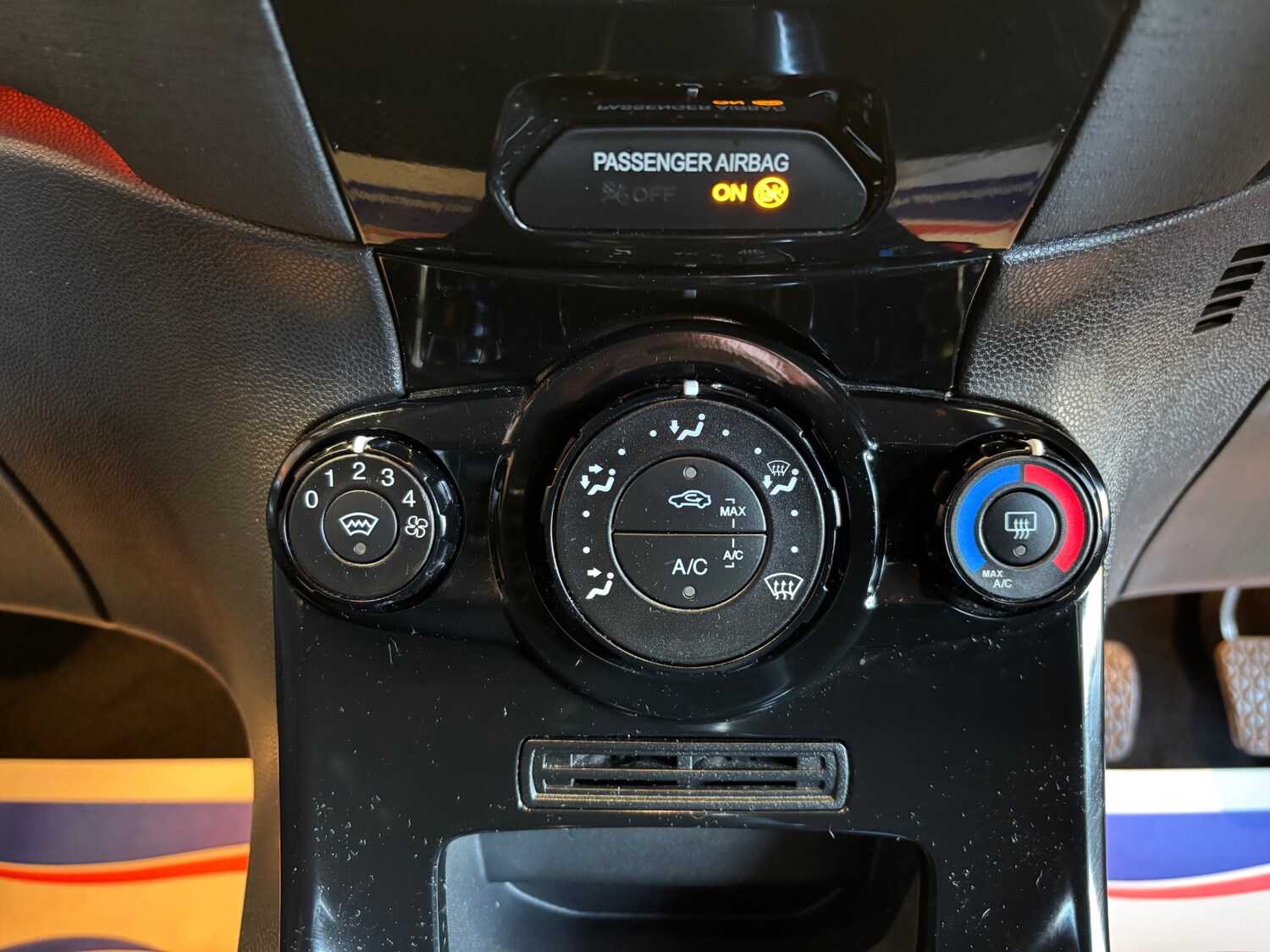 Used Ford Fiesta 2015 for sale - 75947226: Photo 49