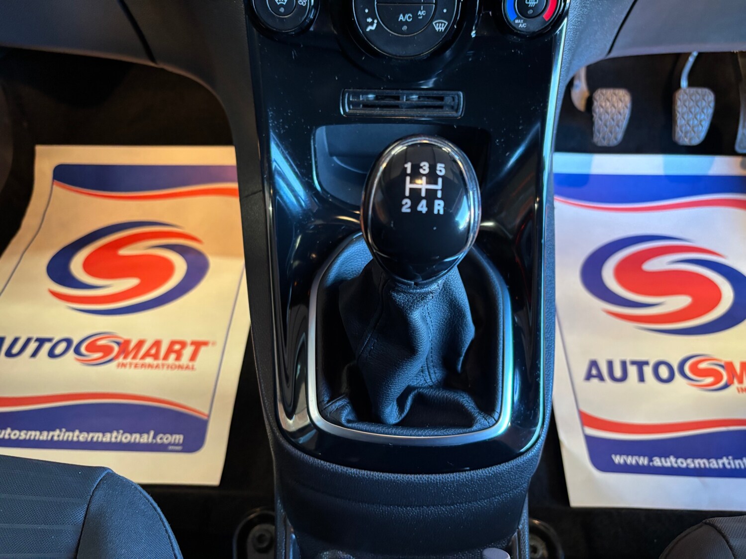 Used Ford Fiesta 2015 for sale - 75947226: Photo 51