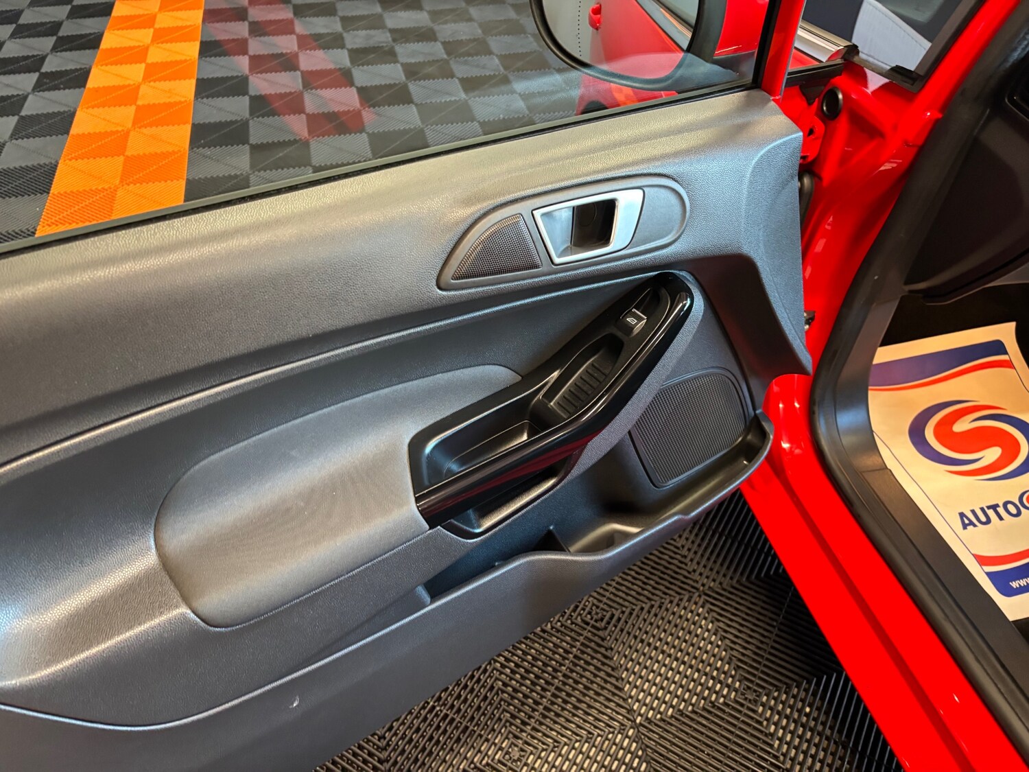 Used Ford Fiesta 2015 for sale - 75947226: Photo 61