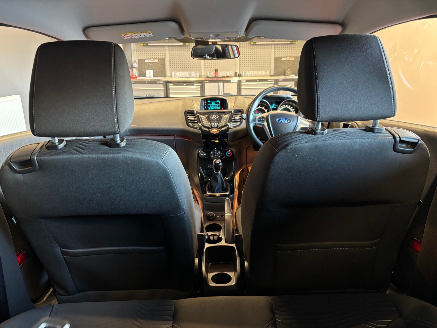 Used Ford Fiesta 2015 for sale - 75947226: Photo 70