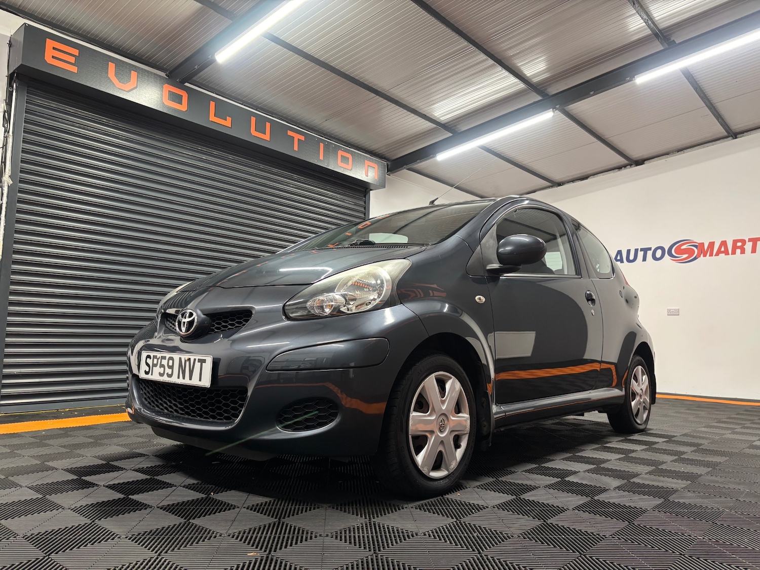 Used Toyota AYGO 2009 for sale - 75852624: Photo 12