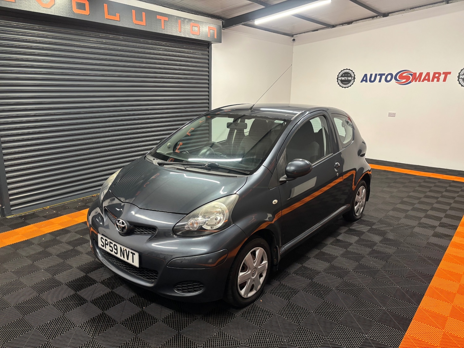Used Toyota AYGO 2009 for sale - 75852624: Photo 13