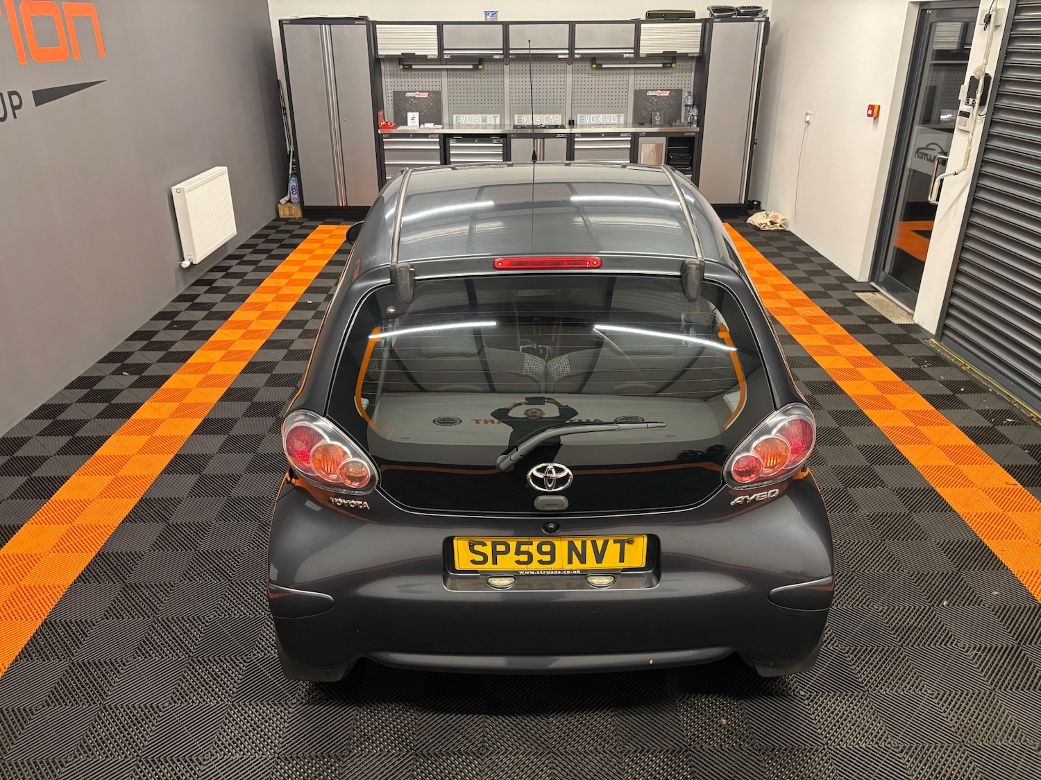 Used Toyota AYGO 2009 for sale - 75852624: Photo 24