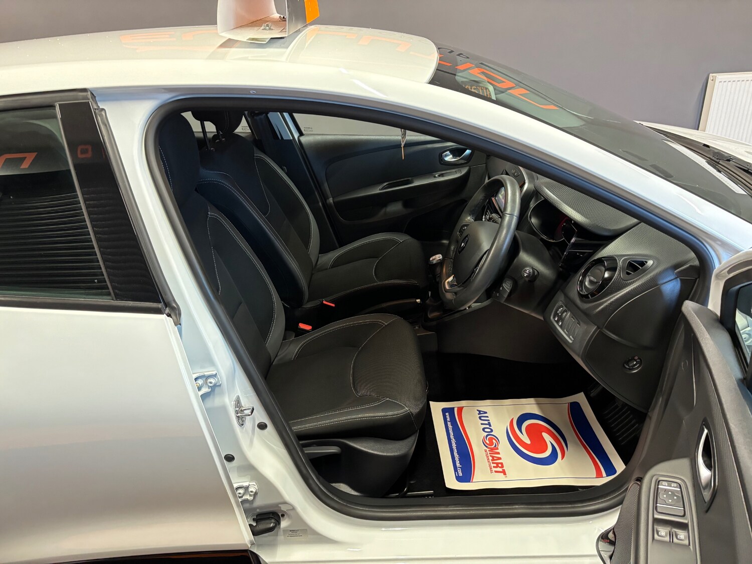 Vehicle 29