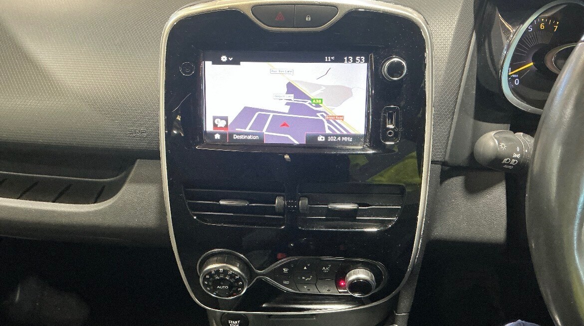 Used Renault Clio 2016 for sale - 77837244: Photo 10