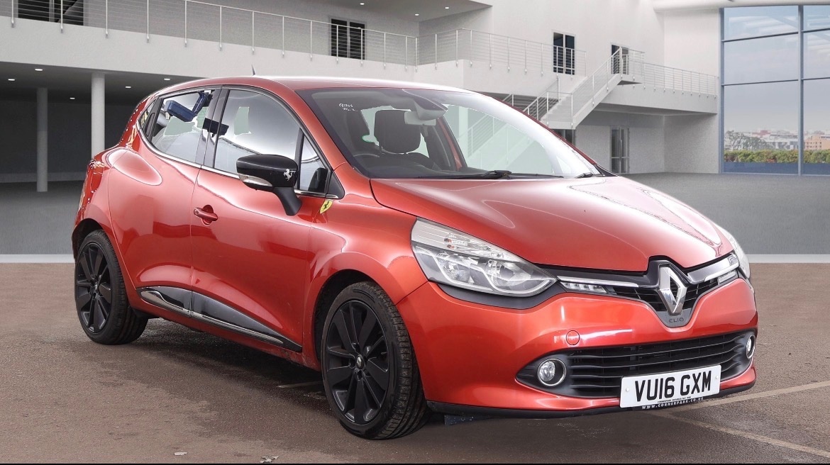 Used Renault Clio 2016 for sale - 77837244: Photo 4