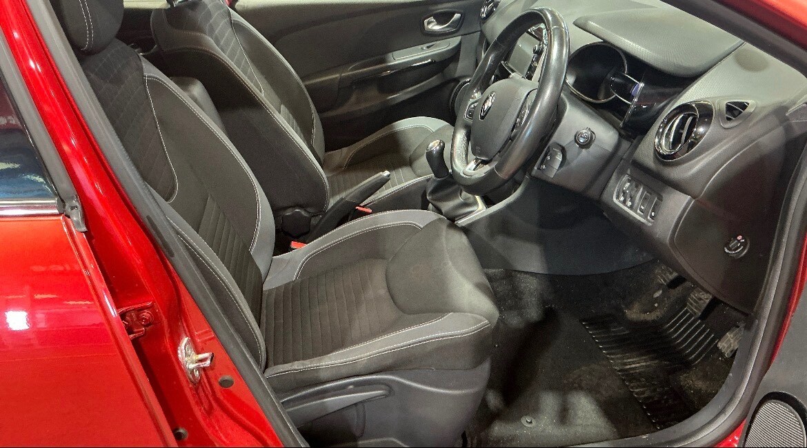 Used Renault Clio 2016 for sale - 77837244: Photo 9