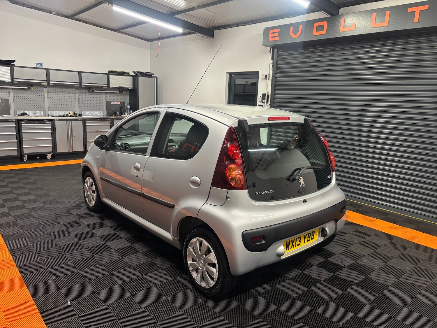 Used Peugeot 107 2013 for sale - 76198644: Photo 21