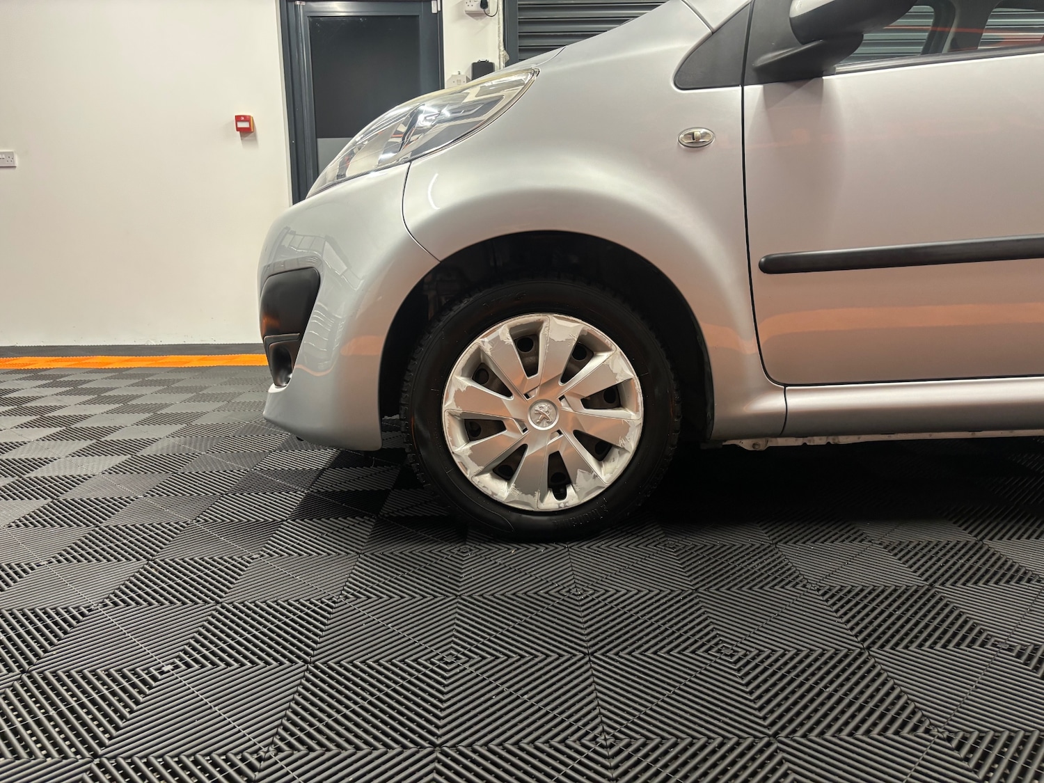 Used Peugeot 107 2013 for sale - 76198644: Photo 29