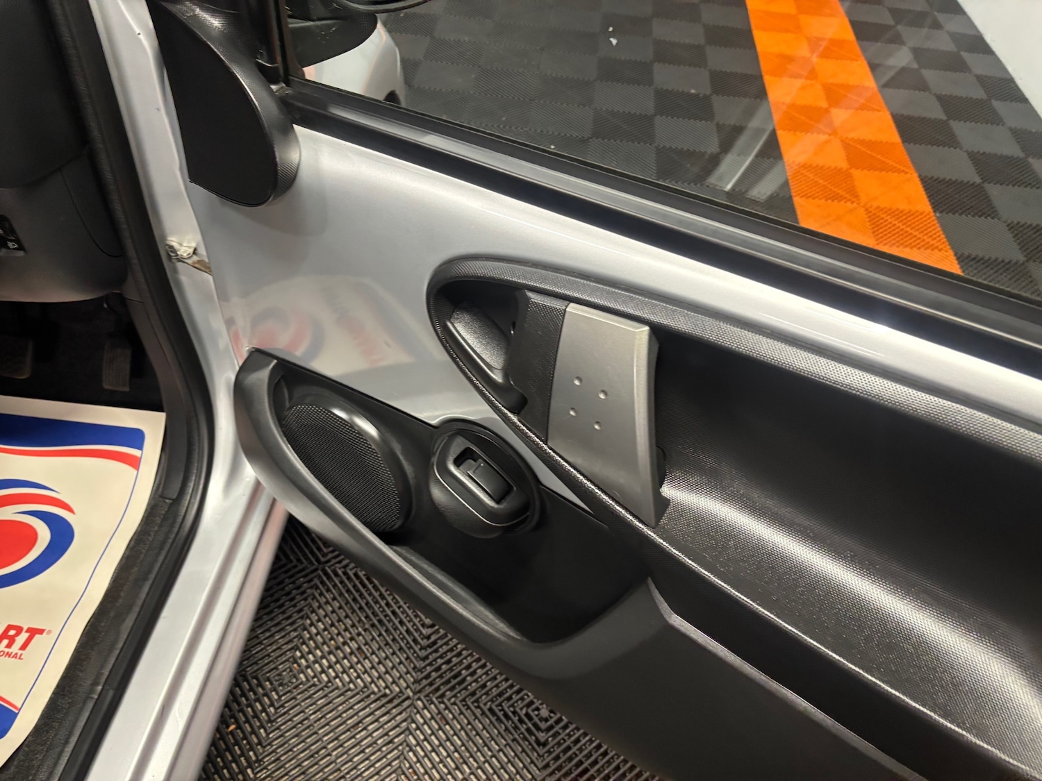 Used Peugeot 107 2013 for sale - 76198644: Photo 32