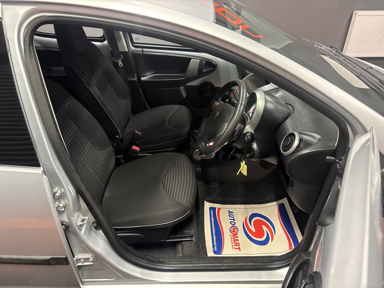 Used Peugeot 107 2013 for sale - 76198644: Photo 33