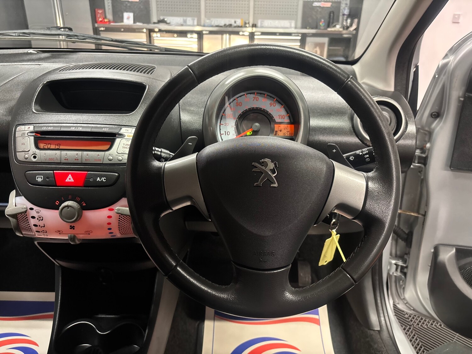 Used Peugeot 107 2013 for sale - 76198644: Photo 44