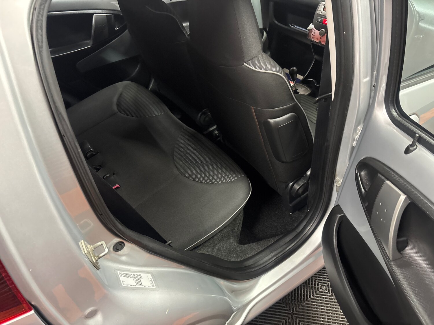 Used Peugeot 107 2013 for sale - 76198644: Photo 48