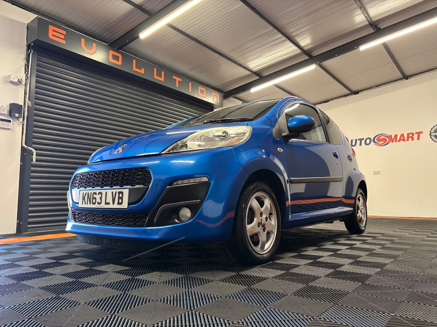 Used Peugeot 107 2013 for sale - 76095237: Photo 16