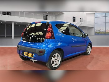 Used Peugeot 107 2013 for sale - 76095237: Photo