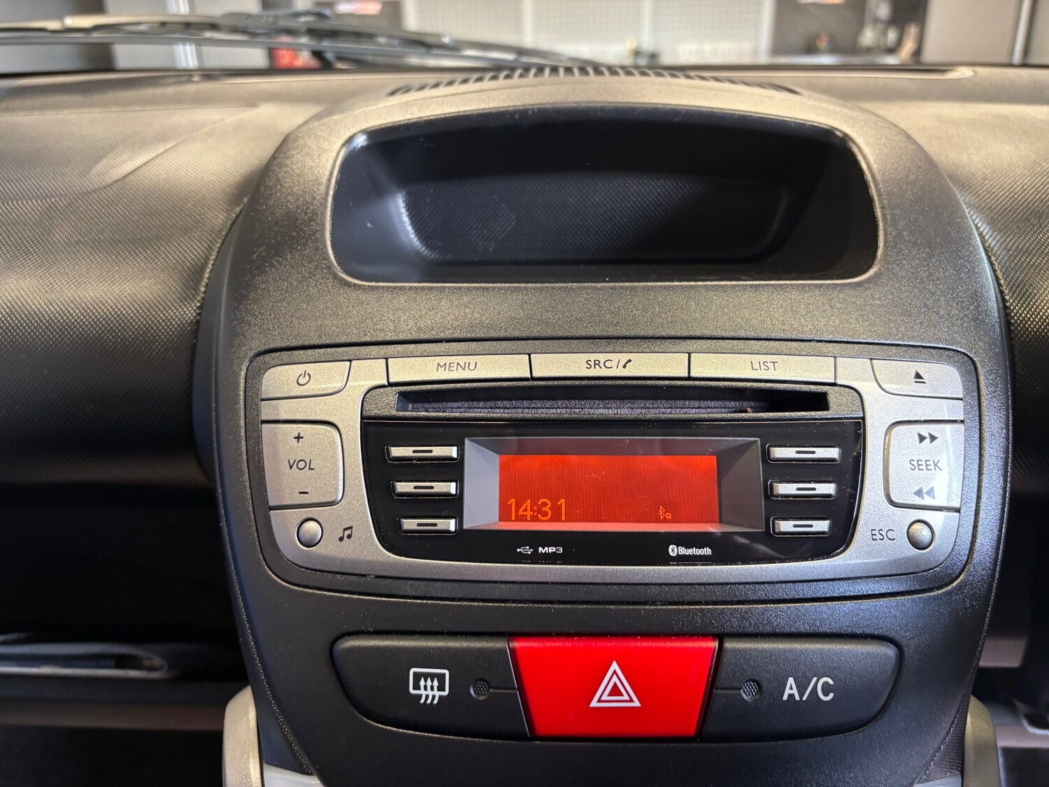 Used Peugeot 107 2013 for sale - 76095237: Photo 59