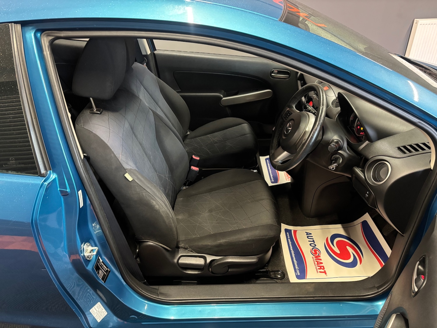 Used Mazda Mazda2 2012 for sale - 78092933: Photo 28