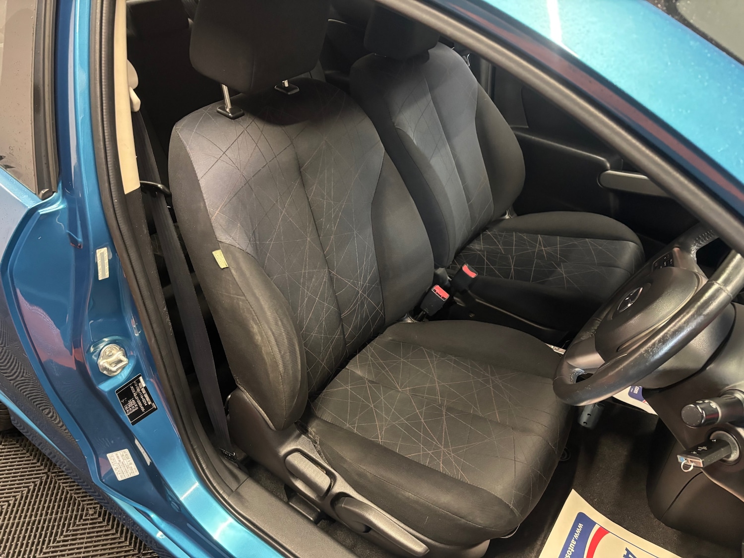 Used Mazda Mazda2 2012 for sale - 78092933: Photo 29