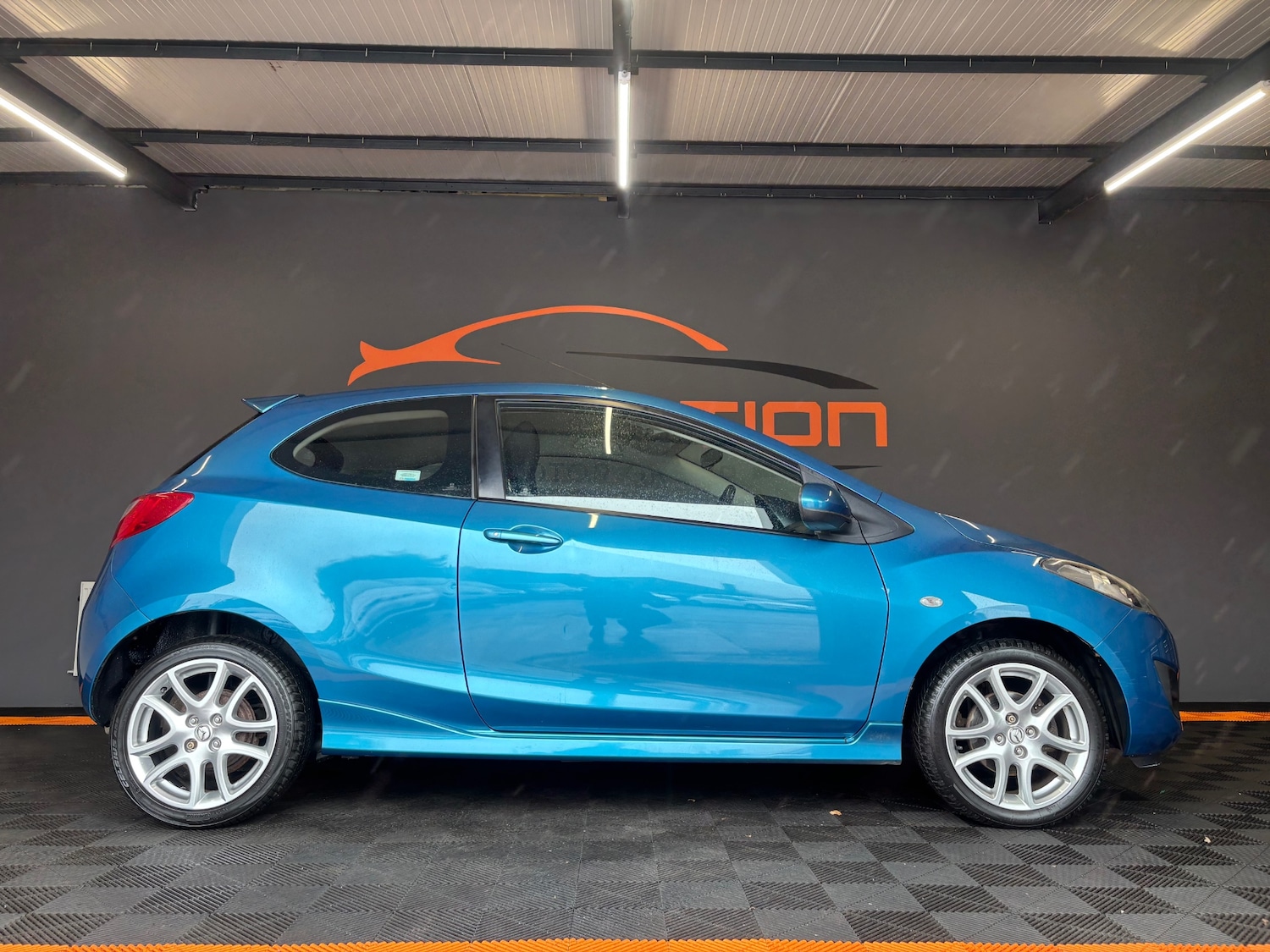 Used Mazda Mazda2 2012 for sale - 78092933: Photo 3