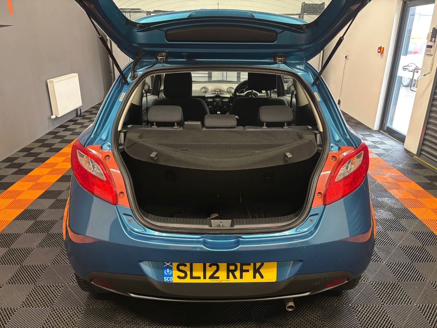 Used Mazda Mazda2 2012 for sale - 78092933: Photo 40