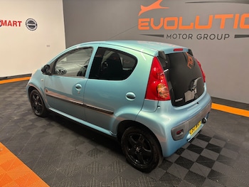 Used Peugeot 107 2011 for sale - 75477103: Photo