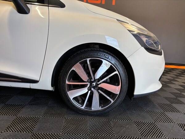 Used Renault Clio 2015 for sale - 74762622: Photo 25