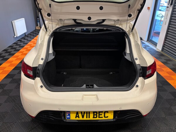 Used Renault Clio 2015 for sale - 74762622: Photo 47