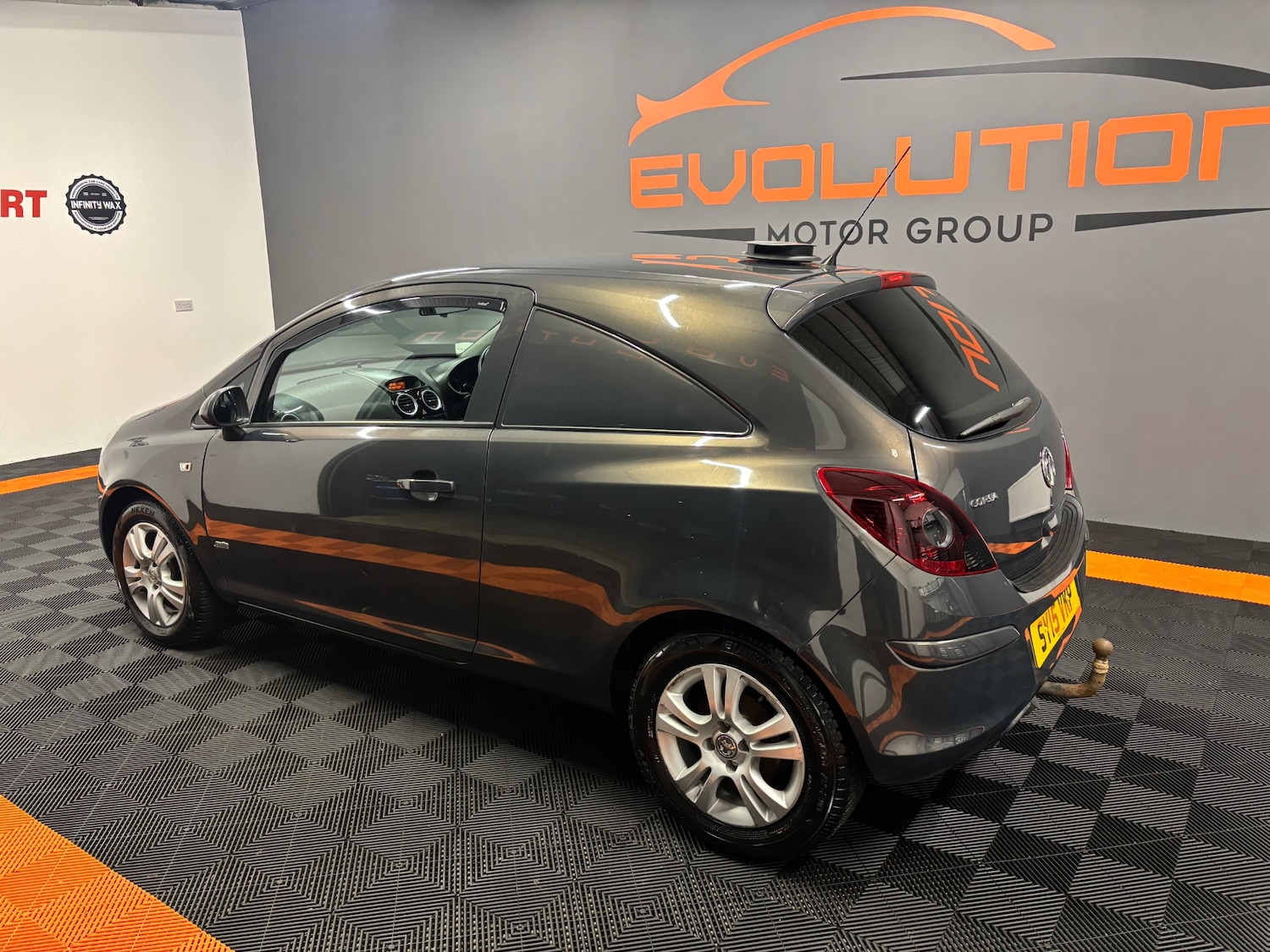 Used Vauxhall Corsa 2015 for sale - 76319038: Photo 3