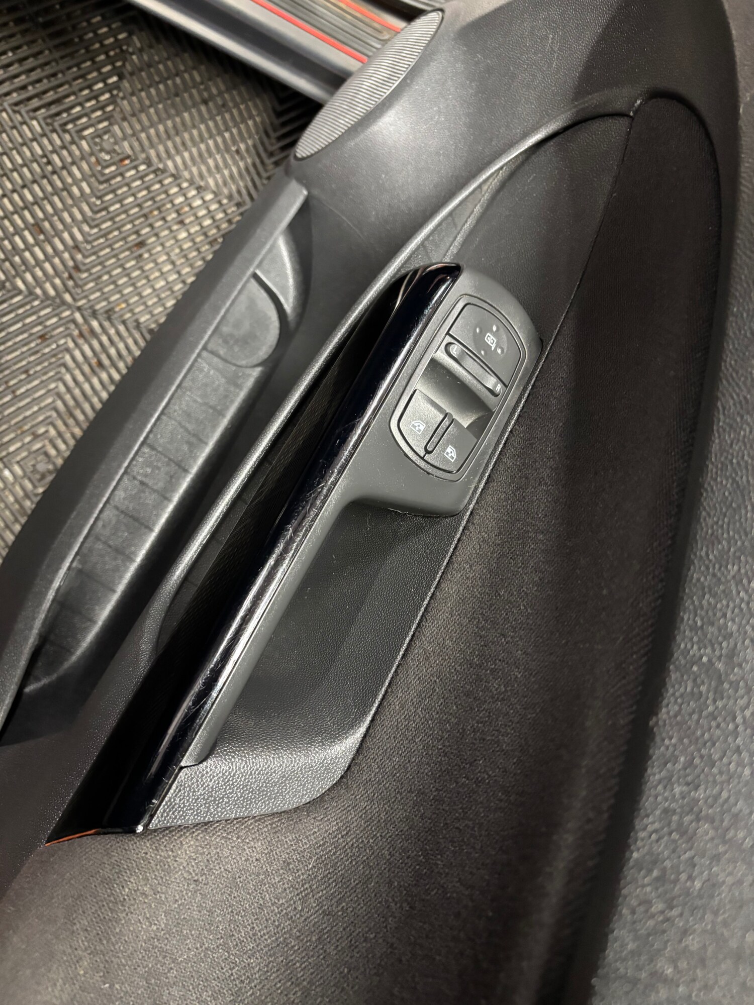 Used Vauxhall Corsa 2015 for sale - 76319038: Photo 49