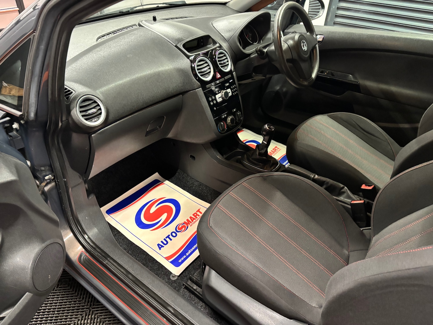 Used Vauxhall Corsa 2015 for sale - 76319038: Photo 60