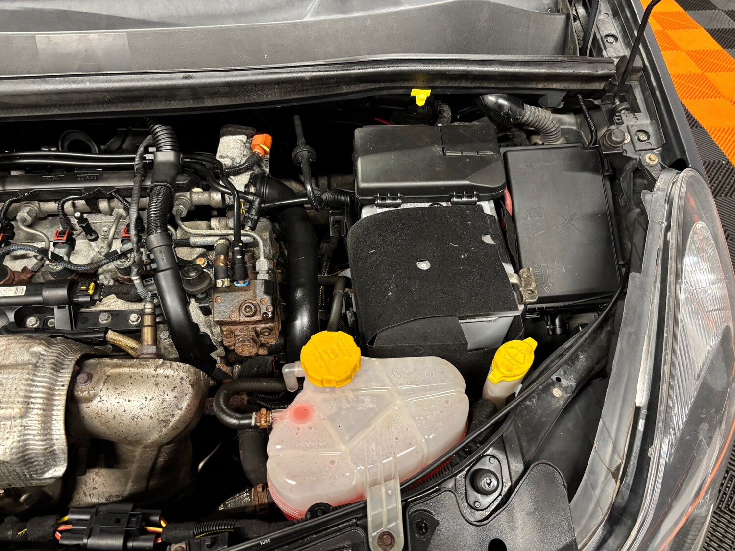 Used Vauxhall Corsa 2015 for sale - 76319038: Photo 67