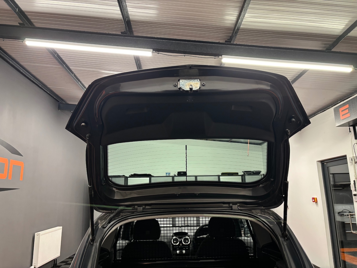 Used Vauxhall Corsa 2015 for sale - 76319038: Photo 70