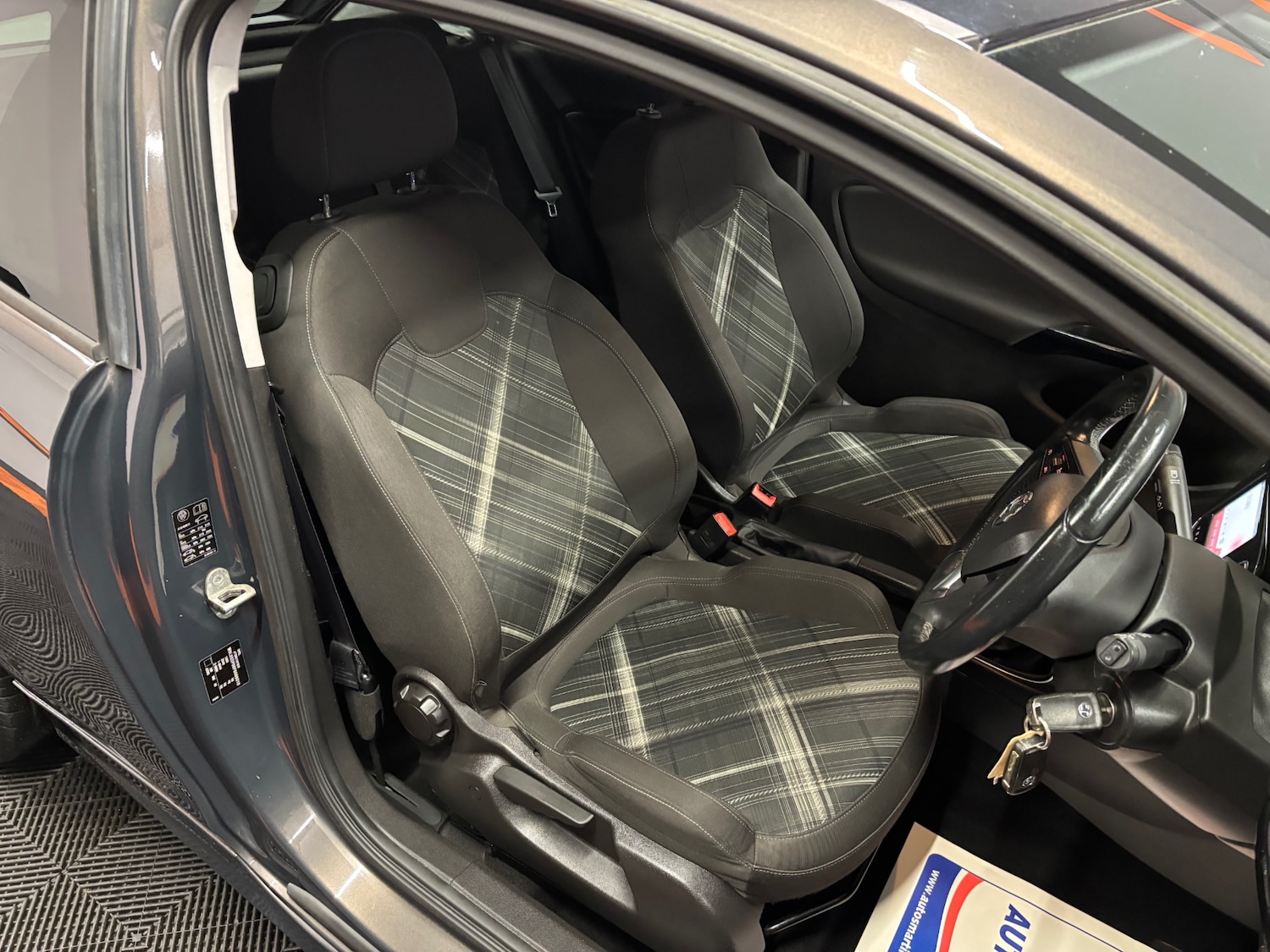 Used Vauxhall Corsa 2015 for sale - 77495736: Photo 43