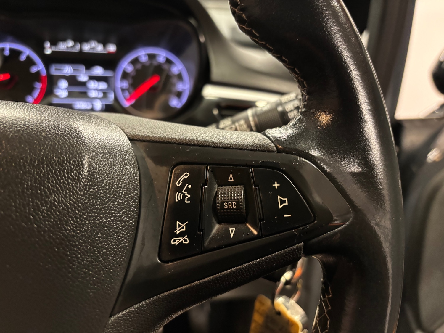 Used Vauxhall Corsa 2015 for sale - 77495736: Photo 54